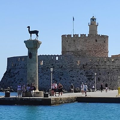 Le colonne con i cervi